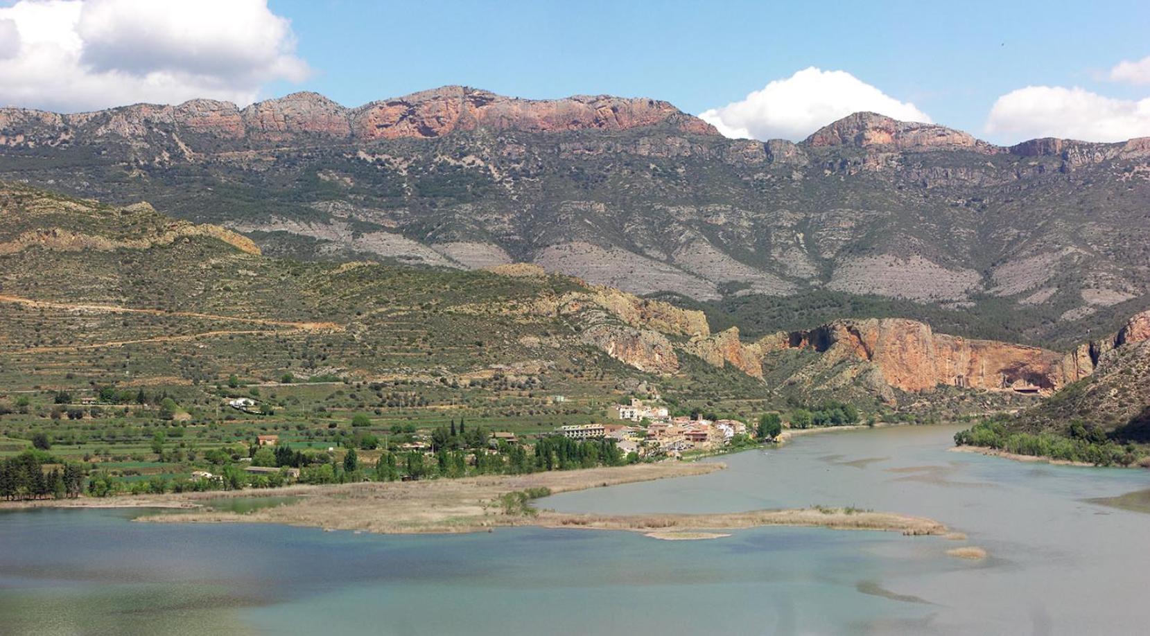 Sant Llorenç de Montgai La Noguera Camping מראה חיצוני תמונה